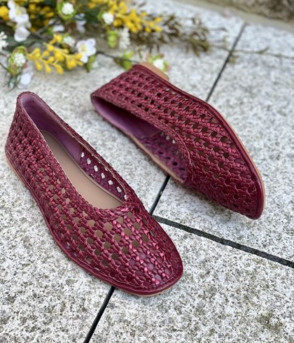 BAILARINA Piel trenzada EMBEYA 78242 METALIZADO Burgundy granate - Imagen 2