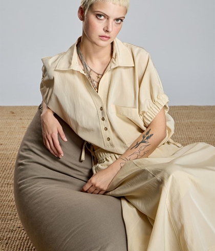 BLUSA Alba Conde 2310-420-13 BEIGE - Imagen 2