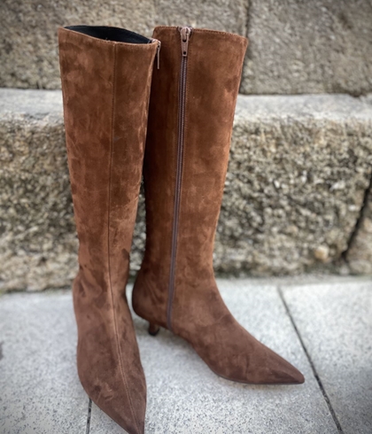 Bota Dibia by Ezzio 57750 ante chocolate brandy - Imagen 2