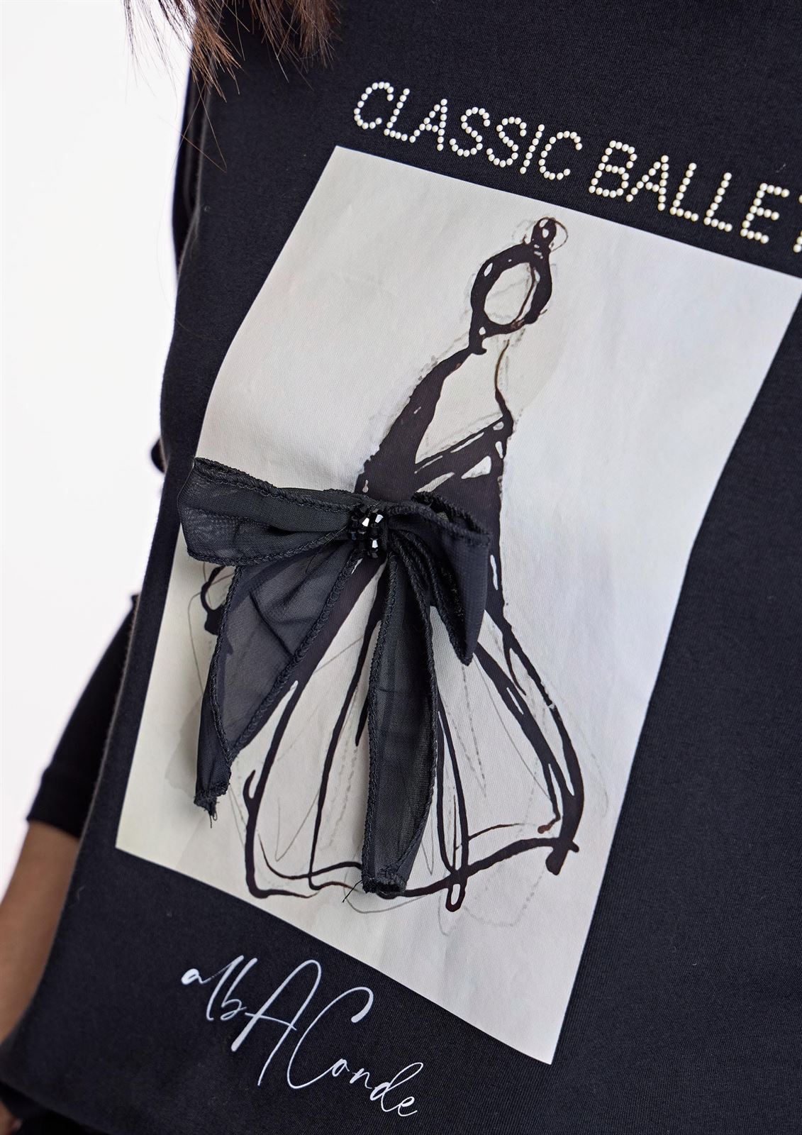 Camiseta Alba Conde ballet negra - Imagen 4