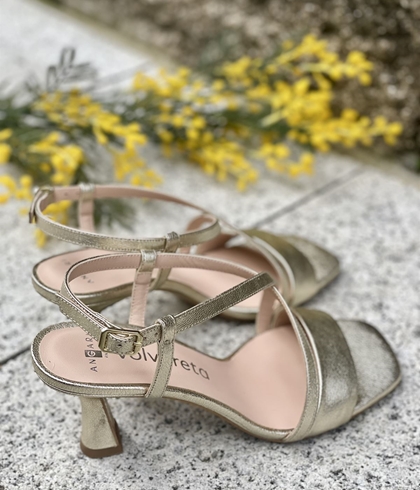 Sandalia tacón Angari 52356-07 LOLA metal champan - Imagen 2