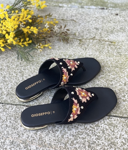 Sandalias de dedo CROCHET Y TACHAS Gioseppo ISIOLO 78631 NEGRO - Imagen 2